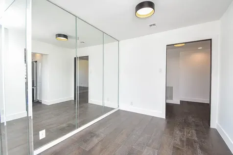 49 Briar Hollow Lane 406 Houston TX 77027