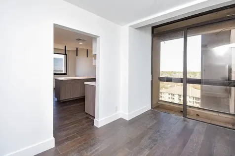 49 Briar Hollow Lane 406 Houston TX 77027