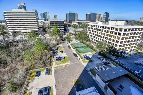 49 Briar Hollow Lane 406 Houston TX 77027