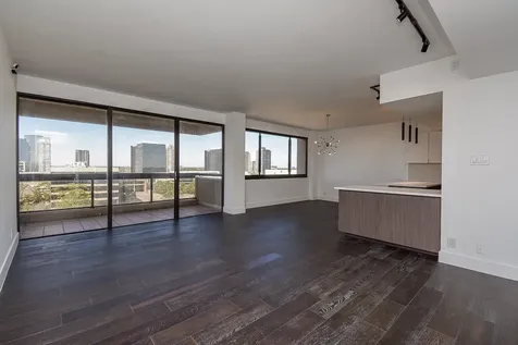49 Briar Hollow Lane 406 Houston TX 77027
