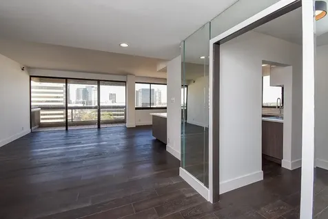 49 Briar Hollow Lane 406 Houston TX 77027