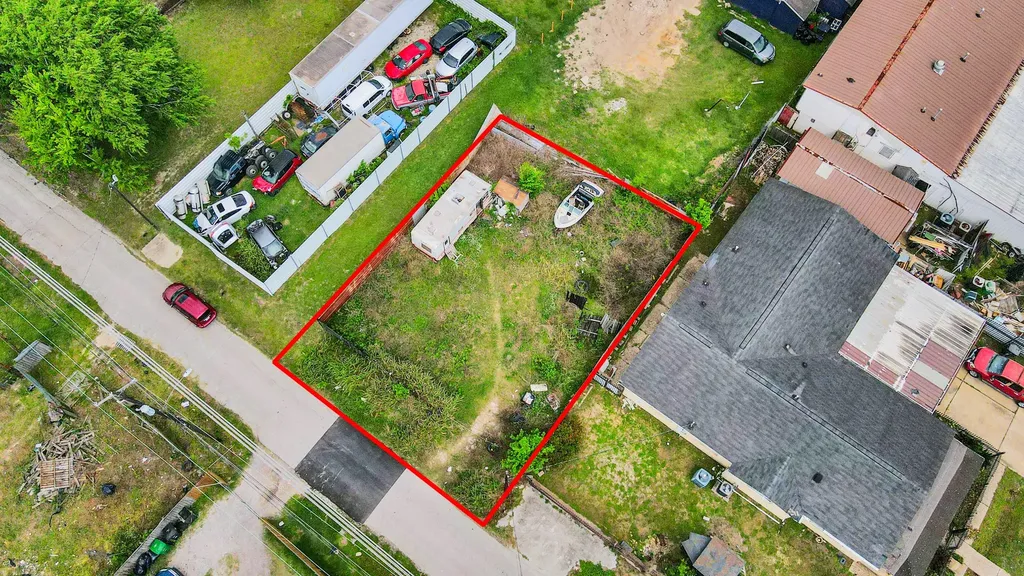 8617 Gibbons Street Houston TX 77012