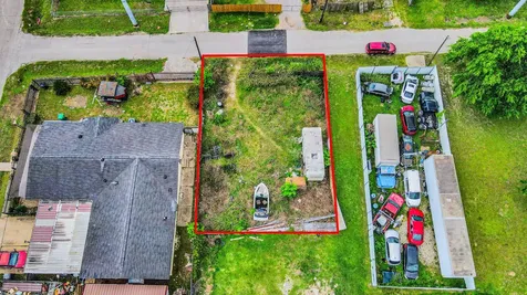 8617 Gibbons Street Houston TX 77012