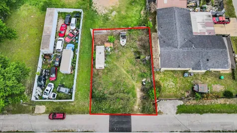 8617 Gibbons Street Houston TX 77012