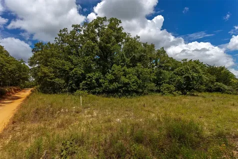145 Private Road 6070 Cameron TX 76520
