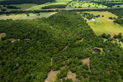 145 Private Road 6070 Cameron TX 76520