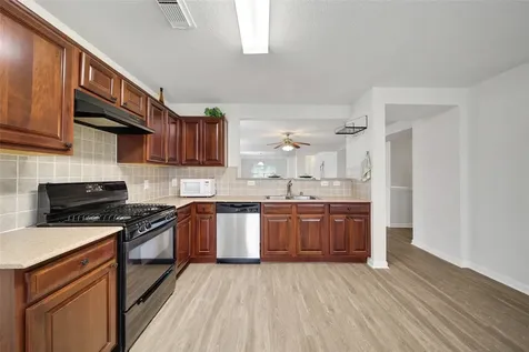 19718 Moose Cove Court Tomball TX 77375