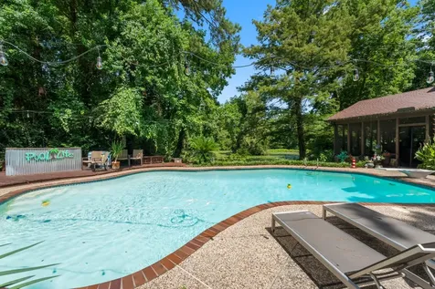 426 Nursery Road The Woodlands TX 77380