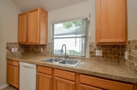102 N Hollylaurel Circle The Woodlands TX 77382