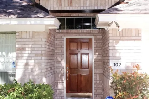 102 N Hollylaurel Circle The Woodlands TX 77382