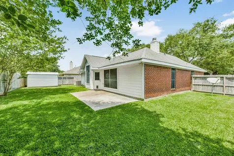 2910 Queen Victoria Street Pearland TX 77581