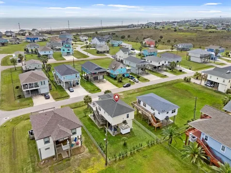23154 Fresca Street Galveston TX 77554