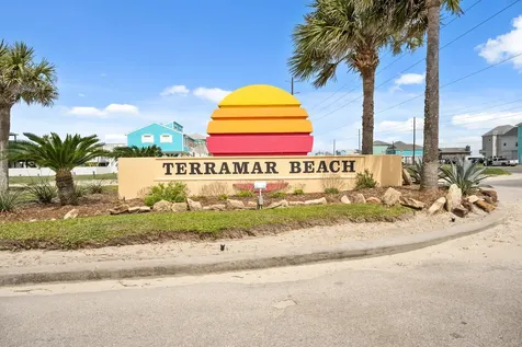 23154 Fresca Street Galveston TX 77554