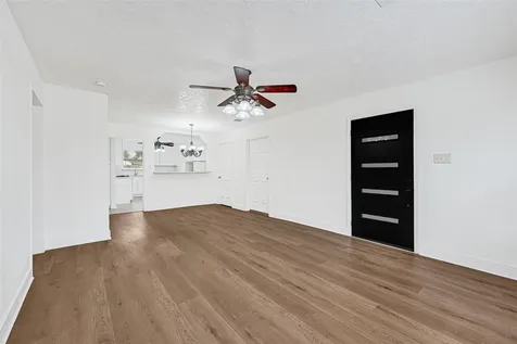 4215 East Lane Houston TX 77026