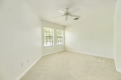 113 Rosewood Street Lake Jackson TX 77566