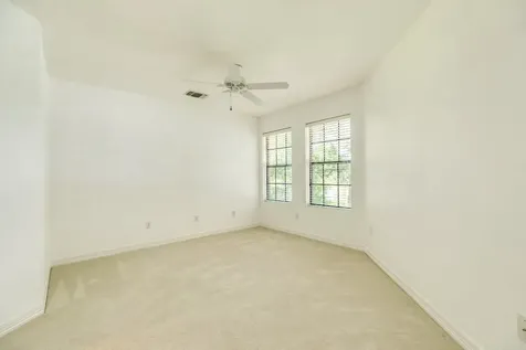 113 Rosewood Street Lake Jackson TX 77566