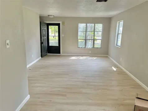 117 Amanda Street Conroe TX 77304