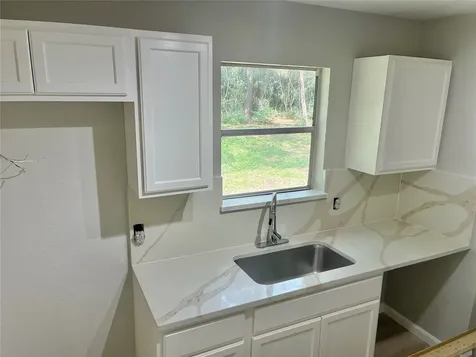 117 Amanda Street Conroe TX 77304