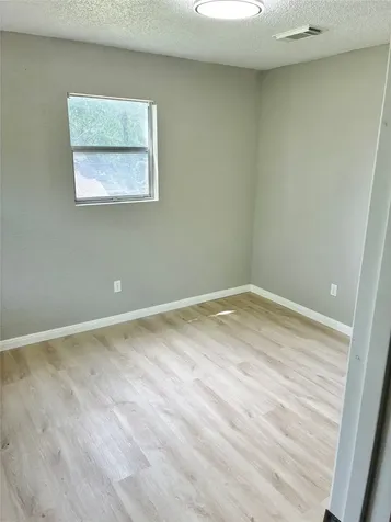 117 Amanda Street Conroe TX 77304
