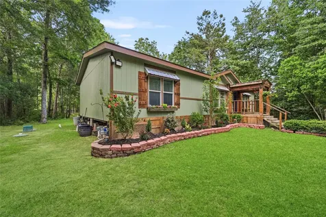 1249 County Road 2309 Cleveland TX 77327