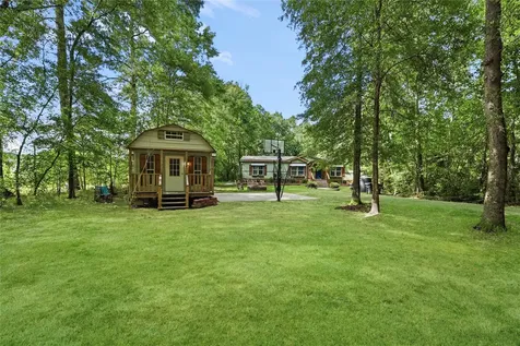 1249 County Road 2309 Cleveland TX 77327