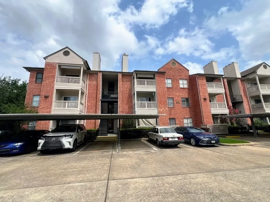4041 Drake Street 118 Houston TX 77005