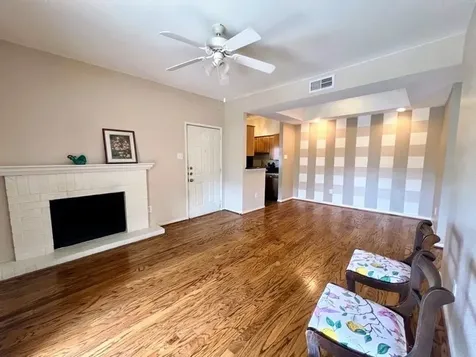 4041 Drake Street 118 Houston TX 77005