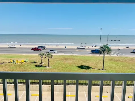 6300 Seawall Boulevard 8303 Galveston TX 77551