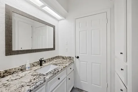 12106 Cypresswood Drive Houston TX 77070