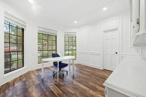 12106 Cypresswood Drive Houston TX 77070