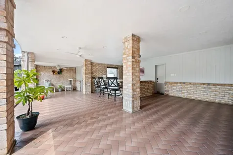 12106 Cypresswood Drive Houston TX 77070