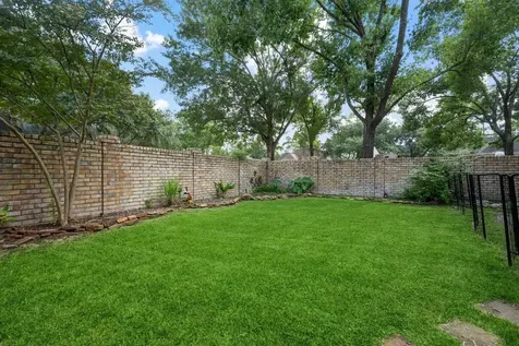 12106 Cypresswood Drive Houston TX 77070