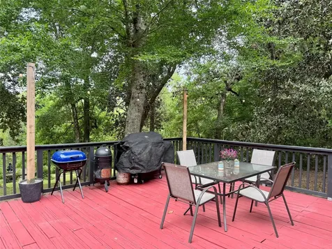 954 Hillbilly Heaven Road Livingston TX 77351