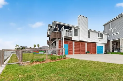925 Bonita Street Bayou Vista TX 77563