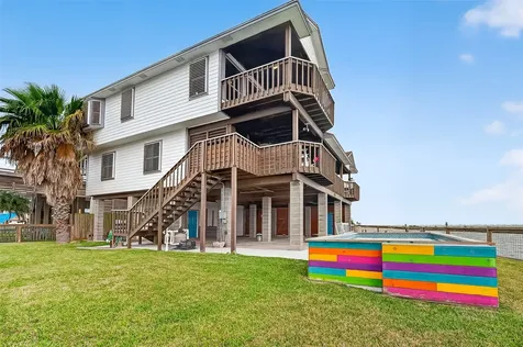 925 Bonita Street Bayou Vista TX 77563