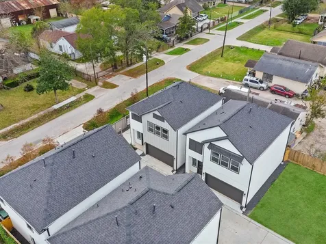 243 Rebecca Street F Houston TX 77022