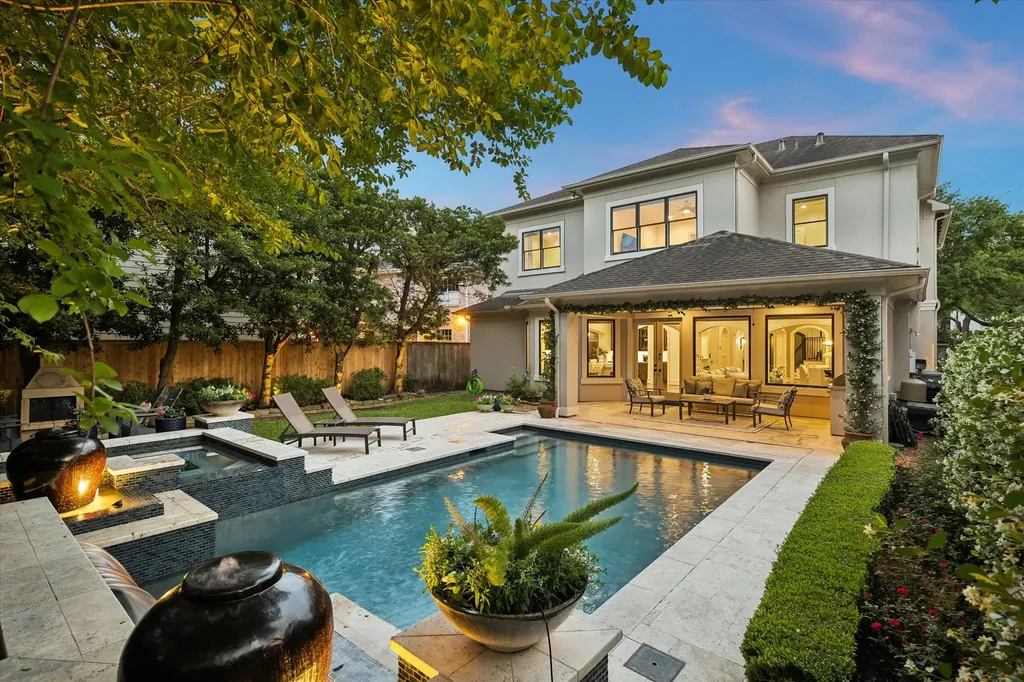 3810 Drake Street Houston TX 77005