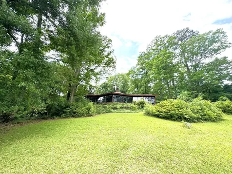 815 County Road 3170 Colmesneil TX 75938