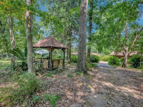 815 County Road 3170 Colmesneil TX 75938