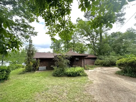 815 County Road 3170 Colmesneil TX 75938