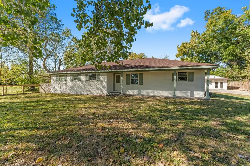 2890 Mary Lane Dickinson TX 77539