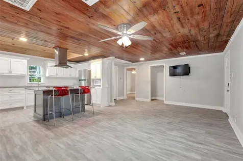 618 Harvard Street 1/2 Houston TX 77007