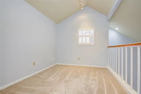 3100 Walnut Bend Lane 124 Houston TX 77042