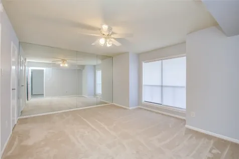 3100 Walnut Bend Lane 124 Houston TX 77042