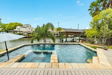 2413 Gerol Drive Galveston TX 77551