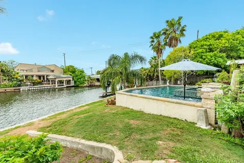 2413 Gerol Drive Galveston TX 77551