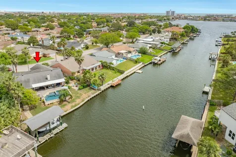 2413 Gerol Drive Galveston TX 77551