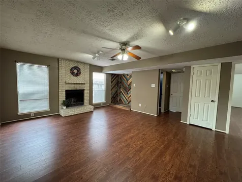 313 Thistlewood Court League City TX 77573