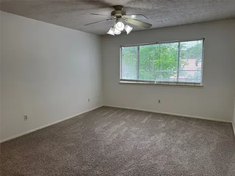 313 Thistlewood Court League City TX 77573