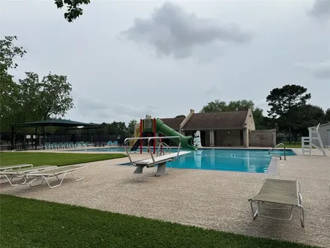 313 Thistlewood Court League City TX 77573
